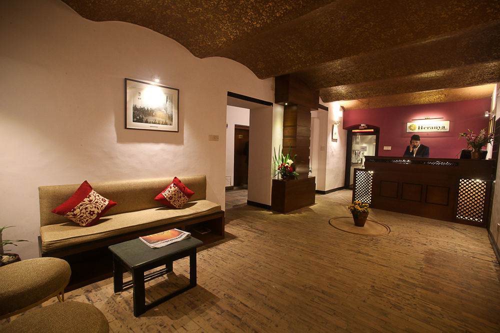 Hotel Heranya Kathmandu Buitenkant foto