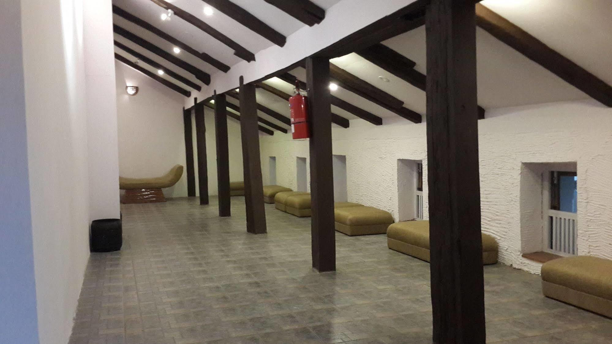 Hotel Heranya Kathmandu Buitenkant foto