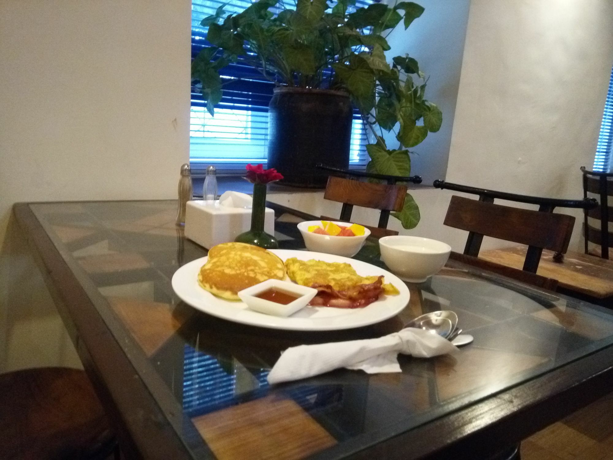 Hotel Heranya Kathmandu Buitenkant foto