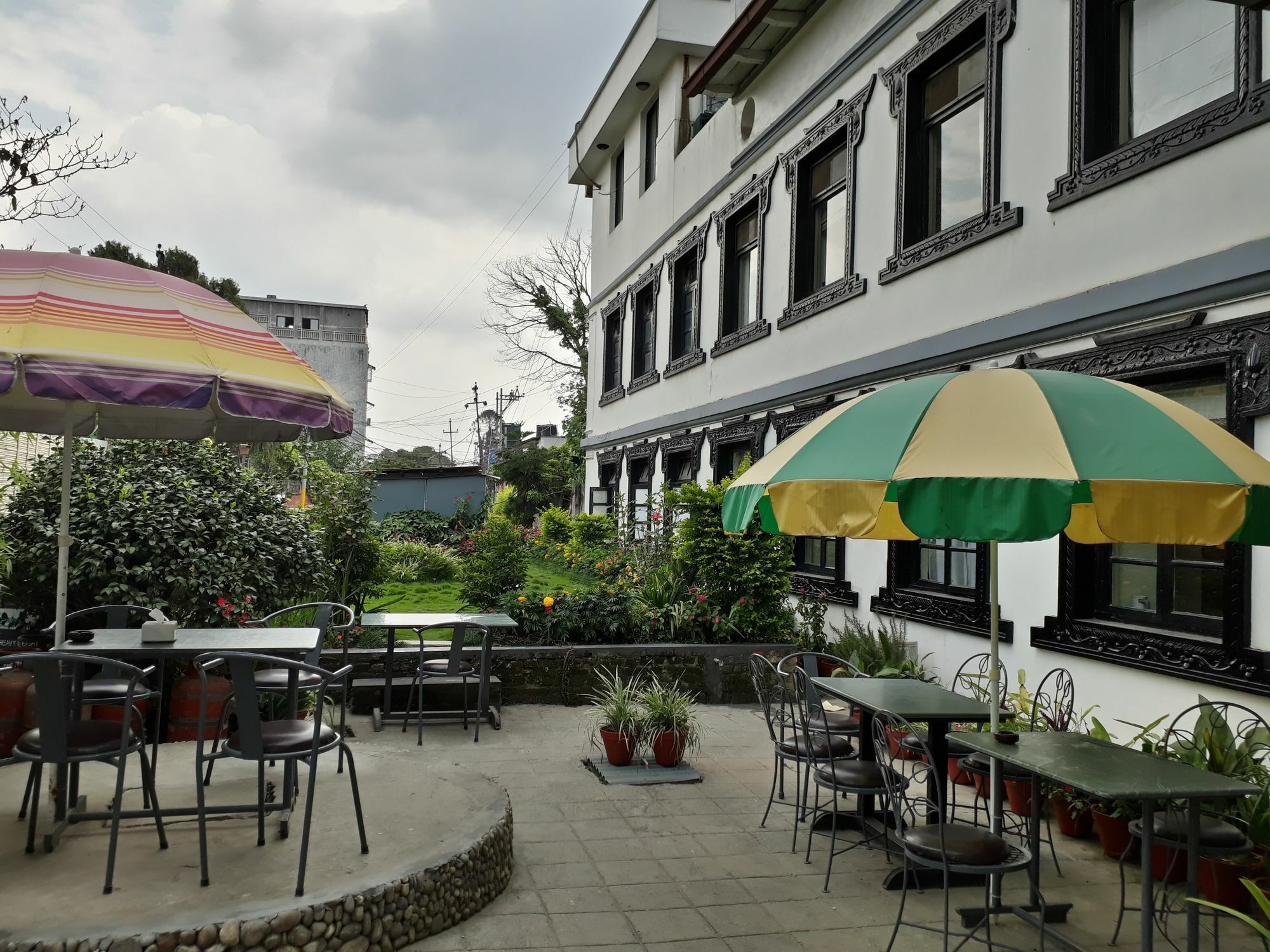 Hotel Heranya Kathmandu Buitenkant foto